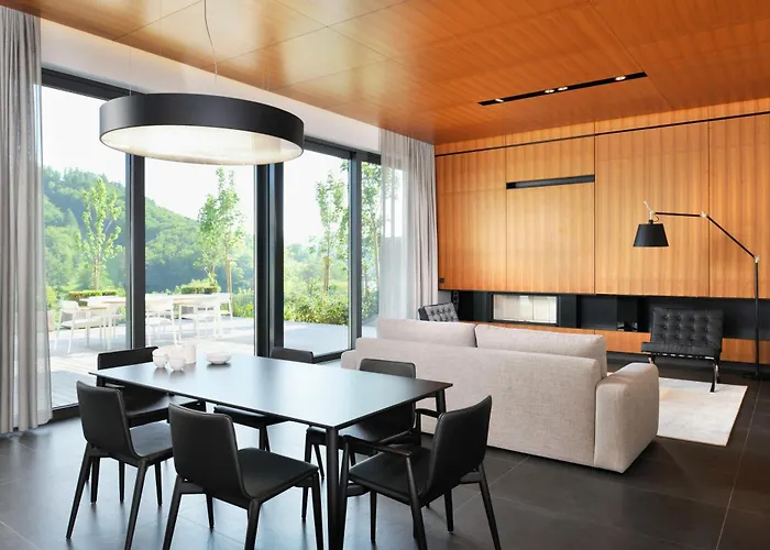 Apartment Oranda Village